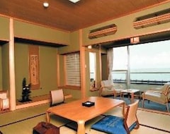 Khách sạn Hotel Sado Royal Mancho (Myoko, Nhật Bản)