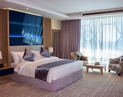 Almansour Suites Hotel Doha (Doha, Qatar)