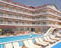 Khách sạn Musti's Royal Plaza (Armutalan, Thổ Nhĩ Kỳ)