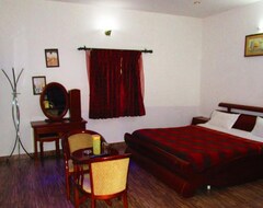 Khách sạn Anjali Nivas Cottage (Yercaud, Ấn Độ)