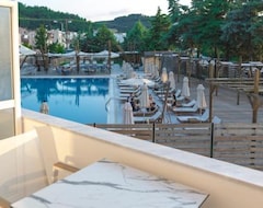 Khách sạn Pravi Hotel (Eleftheroupolis, Hy Lạp)