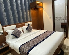 Hotel California (Amritsar, India)