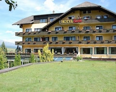 Hotel Karla (Mauterndorf, Austria)