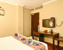 Hotel SS Calypso Hafeezpet (Hyderabad, India)