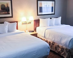 Hotel Quality Inn & Suites (Charlottetown, Canadá)