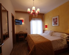 Hotel La Bussola (Andalo, Italija)
