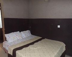 Hotel Peaceland  Somulu (Lagos, Nigeria)