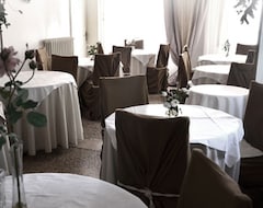 Hotelli Regina Villa Adele (Abano Terme, Italia)