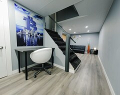 Hele huset/lejligheden The Modern Spot (Winnipeg, Canada)