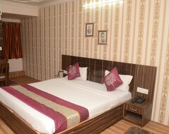 Hotel Gulmohar Regency (Indore, India)
