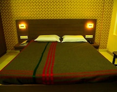 Hotel Iroomz  Pawan (Bellary, Indija)