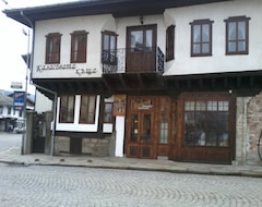 Khách sạn Kazasov house (Tryavna, Bun-ga-ri)
