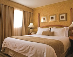 Khách sạn Sunset Inn & Suites Vancouver (Vancouver, Canada)