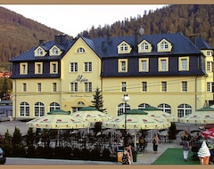 Khách sạn Alpin (Szczyrk, Ba Lan)