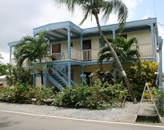 Khách sạn The Waves At Cane Bay (Christiansted, Quần đảo US Virgin)