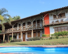 Khách sạn Hotel del Campo (Quimbaya, Colombia)