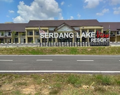 Resort/Odmaralište Serdang Lake View (Serdang, Malezija)