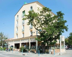 Hotel Latrachjata (Aléria, Frankrig)
