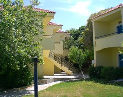 Khách sạn Ammes Apartments (Svoronata, Hy Lạp)