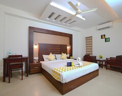Otel Mukalar Residency (Kochi, Hindistan)