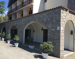 Khách sạn Park Hotel (Fuscaldo, Ý)