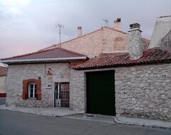 Toàn bộ căn nhà/căn hộ Casa Rural El Camino (Montemayor de Pililla, Tây Ban Nha)