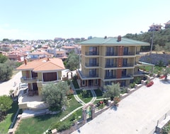 Khách sạn Nilufer Villa (Ayvalık, Thổ Nhĩ Kỳ)