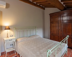 Hotel Villa Con Piscina (Capannori, Italija)