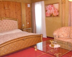 Hotel Legend of Baikal (Listvyanka, Rusland)