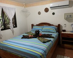 Koko talo/asunto Jamie S. Killeen (Sierpe, Costa Rica)