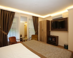 Khách sạn Taka Boutique Hotel & Meyhane (Antalya, Thổ Nhĩ Kỳ)