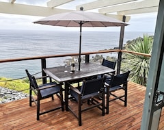 Entire House / Apartment Stunning Ocean Front Cliff Top Cottage (Matauri Bay, New Zealand)