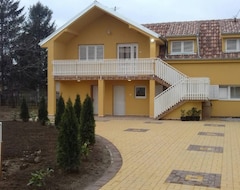 Hotel Golden House (Čačak, Srbija)