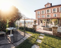 Hotel Villa Fontana Relais Suite & Spa (Agliano Terme, Italy)