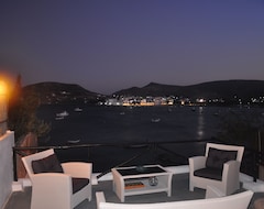Toàn bộ căn nhà/căn hộ Exceptional villa 82m2,direct access to sea,overhelming view to sunrise and sea (Pachena, Hy Lạp)