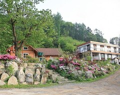 호텔 Chaeun Pension Namyangju (남양주, 한국)