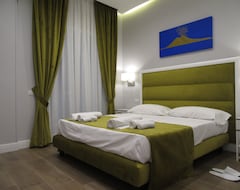 Hotel Gea Suite (Nápoles, Italia)
