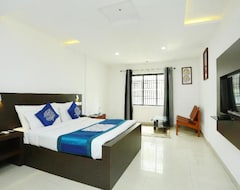 Khách sạn Half Moon Residency (Kozhikode, Ấn Độ)