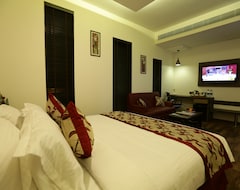 Khách sạn The Spin Hotel (Chennai, Ấn Độ)
