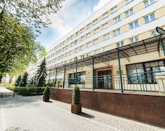 Otel Huzar (Lublin, Polonya)