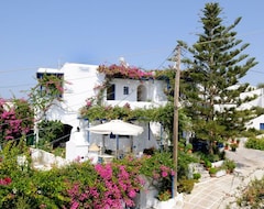 Apart Otel Pandora Studios (Naoussa, Yunanistan)
