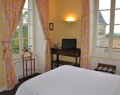 Bed & Breakfast Chateau La France (Beychac-et-Caillau, Pháp)