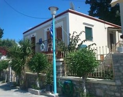 Hele huset/lejligheden Chryssa Rooms (Emporios, Grækenland)