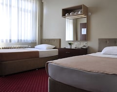 Hotel Otel Sinal (Kocaeli, Turquía)