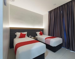 Khách sạn OYO 44119 B&L Hotel (Sungkai, Malaysia)