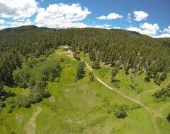 Casa/apartamento entero Secluded Cabin On 65 Acres Surrounded By National Forest Close To Helena (Helena, EE. UU.)