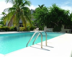 Hotel Sunflower Beach Resort (Runaway Bay, Jamaica)