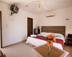Chac Chi Hotel And Suites (Isla Mujeres, Meksika)