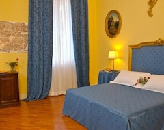 Hotelli La Settima Luna Guest House (Rooma, Italia)