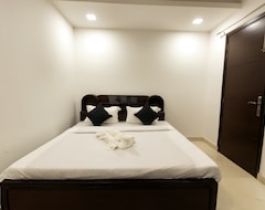Hotel OYO 11003 J S Villa (New Delhi, Indija)